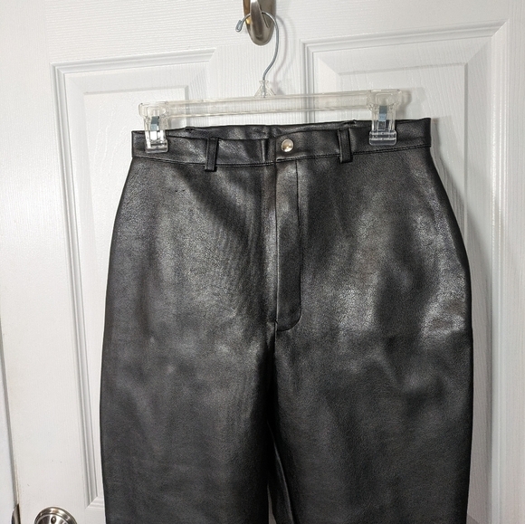 NWT Pretty Little Thing Black Faux Leather‎ Straight Leg Trousers Size 6 - Picture 5 of 7